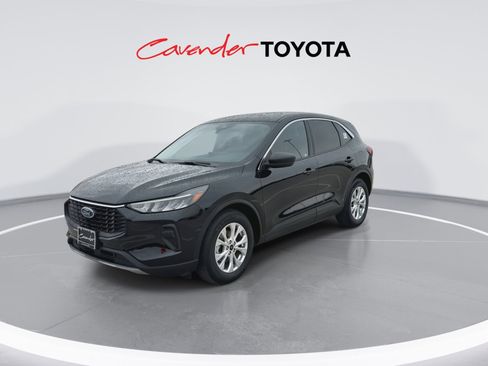 Used 2024 Ford Escape Active w/ Tech Pack #1 FWD image 4