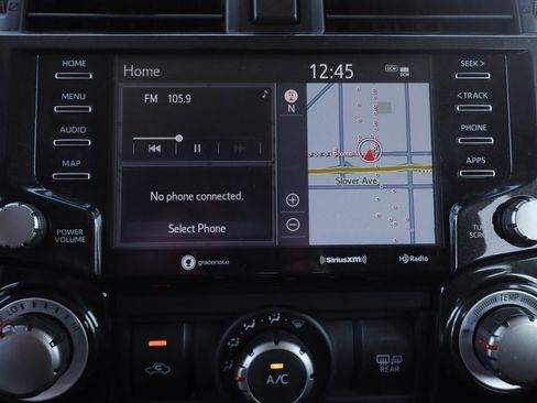 Used 2023 Toyota 4Runner TRD Off-Road image 29