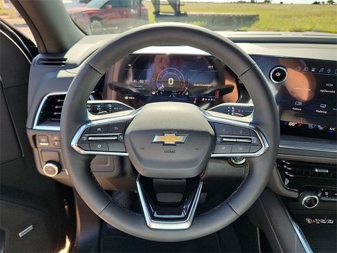 New 2026 Chevrolet Suburban Premier image 16