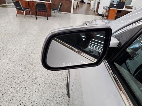 Used 2017 Chevrolet Equinox LT w/ Convenience Package image 35