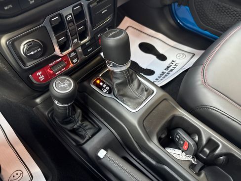 New 2026 Jeep Gladiator Rubicon image 16