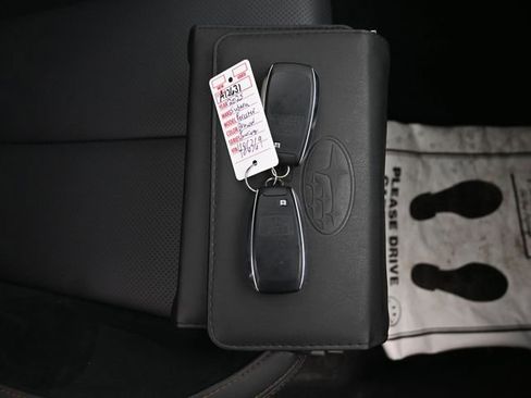 Used 2025 Subaru Forester Touring image 13