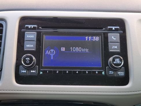 Used 2020 Honda HR-V LX image 18