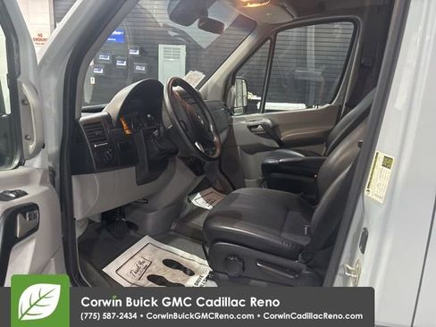 Used 2016 Mercedes-Benz Sprinter 2500 image 10