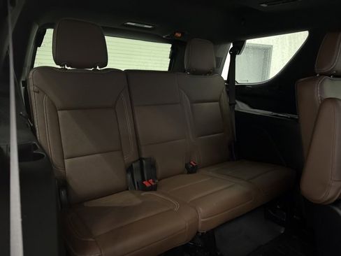 Certified 2021 Chevrolet Tahoe High Country w/ Premium Package image 13