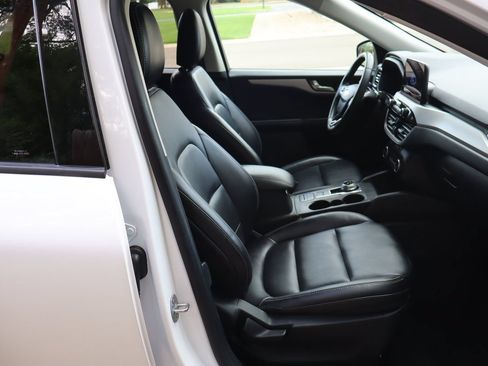 Used 2021 Ford Escape SEL FWD image 22