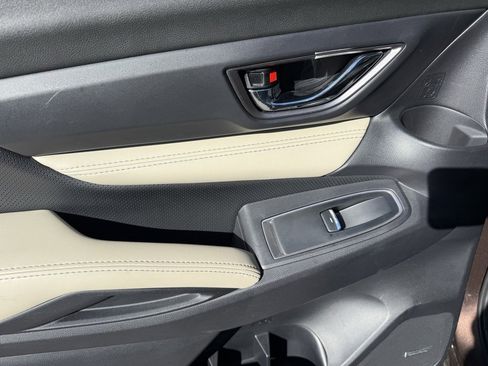 Used 2019 Subaru Ascent Limited w/ Popular Package #2A image 35