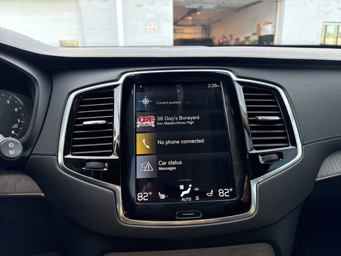 Used 2021 Volvo XC90 T6 Inscription w/ Protection Package Premier image 21