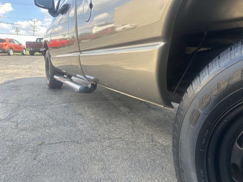 Used 2008 Dodge Ram 1500 Truck ST w/ Popular Equipment Group image 23