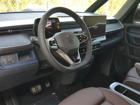 New 2025 Volkswagen ID. Buzz Pro S image 10