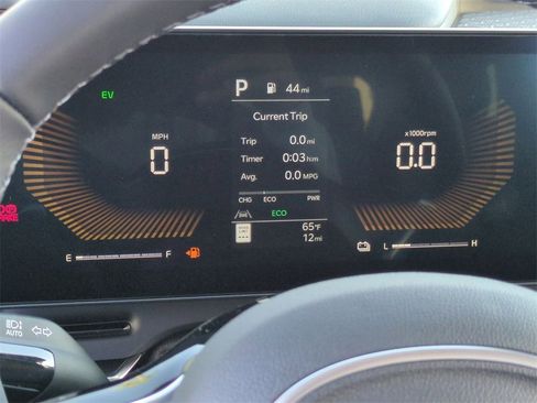 New 2026 Kia Carnival EX image 12