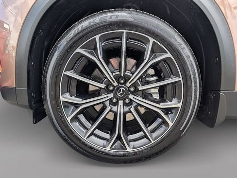 Certified 2025 MAZDA CX-70 Plug-In Hybrid w/ Premium Plus AWD/4WD image 20