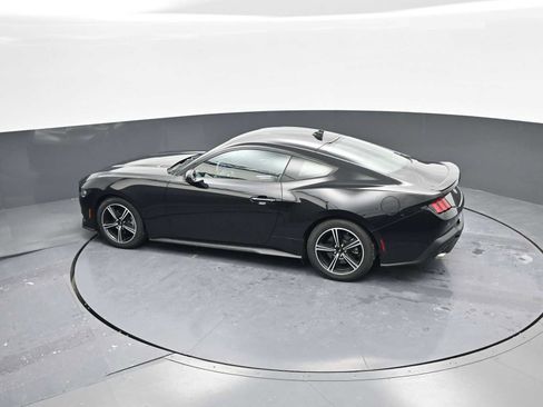 Used 2024 Ford Mustang Premium image 27