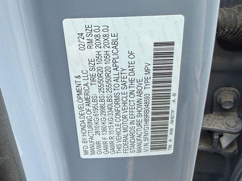Used 2024 Honda Pilot Elite image 25