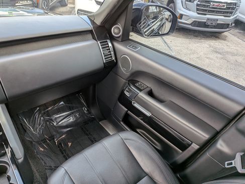Used 2017 Land Rover Range Rover Supercharged AWD/4WD image 21