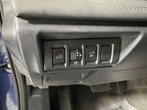 Used 2021 Subaru Outback Limited AWD/4WD image 13
