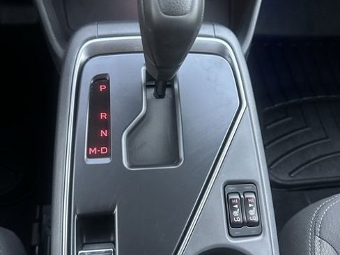 Used 2025 Subaru Crosstrek 2.0i Premium image 16