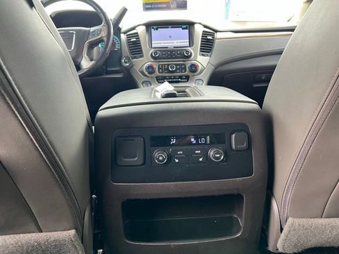 Used 2020 GMC Yukon XL Denali image 44