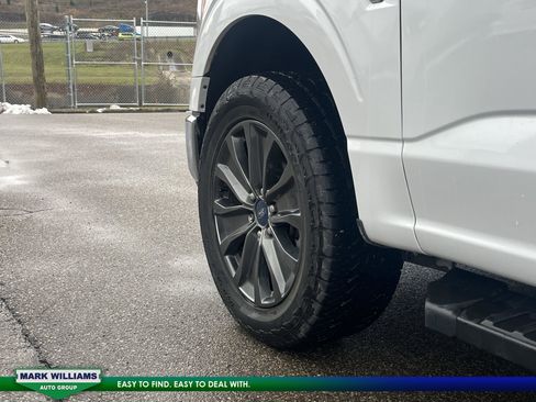 Used 2023 Ford F150 XLT w/ Trailer Tow Package image 11