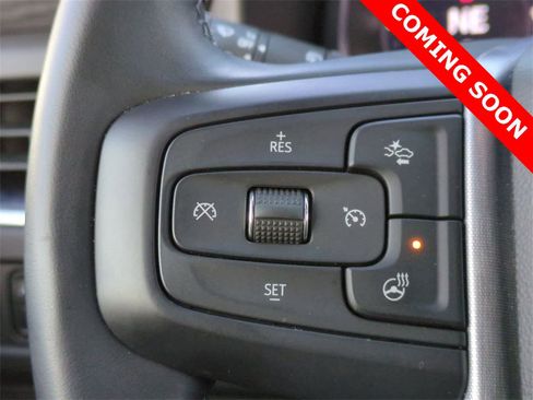 Used 2024 GMC Yukon SLT w/ SLT Luxury Package image 24