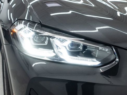 Used 2025 BMW X4 xDrive30i w/ Premium Package image 42