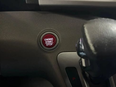 Used 2015 Honda Odyssey Touring Elite image 15