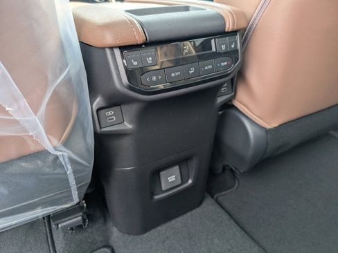 New 2026 Toyota Grand Highlander AWD Hybrid image 26