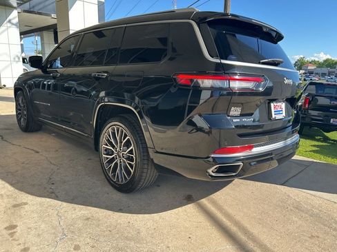 Used 2021 Jeep Grand Cherokee L Summit image 5