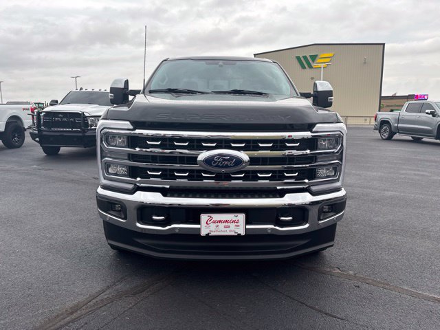 Used 2023 Ford F250 Lariat w/ Lariat Ultimate Package AWD/4WD image 2