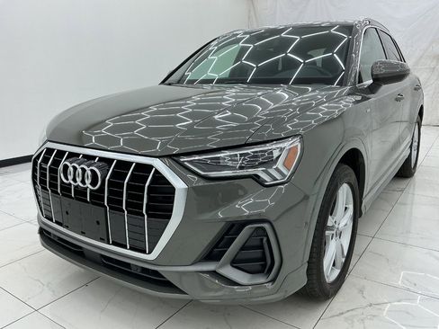 Used 2021 Audi Q3 2.0T Premium Plus w/ Premium Plus Package AWD/4WD image 1