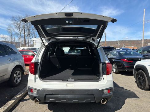 Used 2023 Honda Passport EX-L image 10