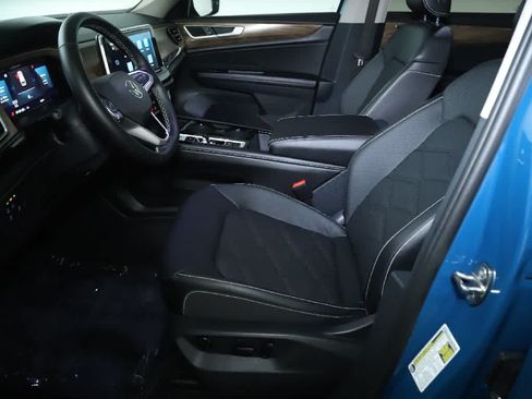 Certified 2026 Volkswagen Atlas SE w/ Panoramic Sunroof Package AWD/4WD image 20