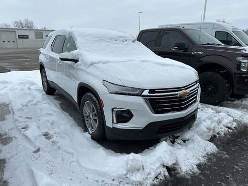 Used 2018 Chevrolet Equinox LT w/ Sun & Infotainment Package image 1