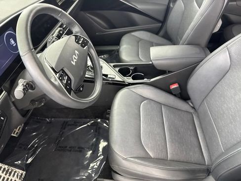 Certified 2023 Kia Niro Wave FWD image 22