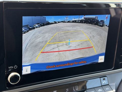 Used 2026 Toyota Camry LE FWD image 19