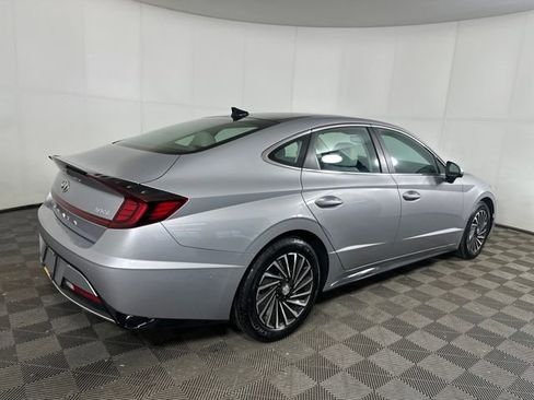 Used 2023 Hyundai Sonata Limited image 3
