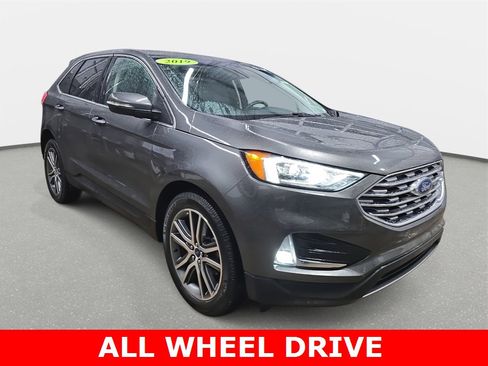 Used 2019 Ford Edge Titanium w/ Cold Weather Package image 3