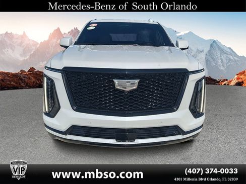 Used 2026 Cadillac Escalade Platinum Sport w/ LPO, ONYX Package AWD/4WD image 6