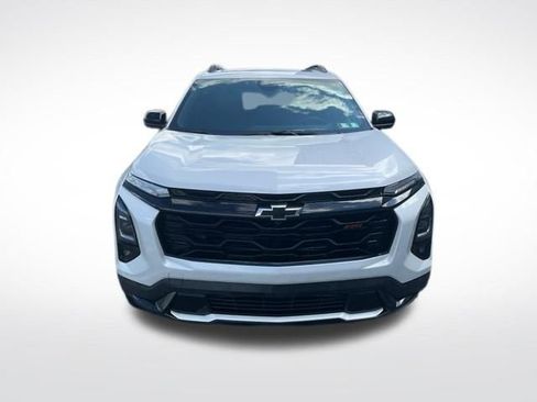 Used 2025 Chevrolet Equinox RS w/ Safety and Technology Package AWD/4WD image 2