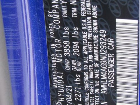 Used 2022 Hyundai Elantra SEL image 12