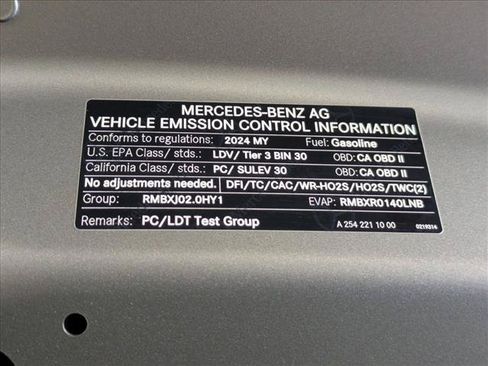 Certified 2024 Mercedes-Benz GLC 300 image 27