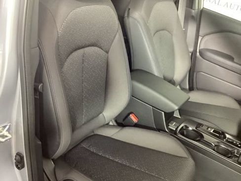 Used 2026 Subaru Forester Premium AWD/4WD image 18