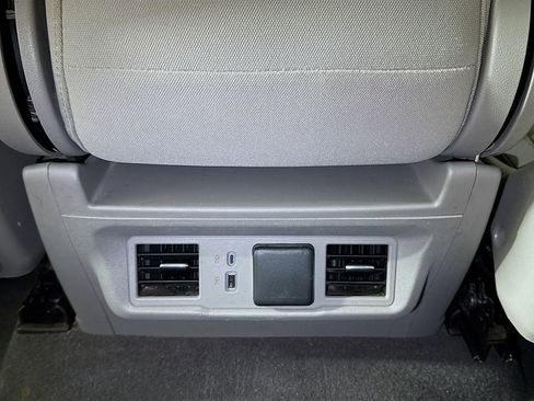 Used 2024 Chevrolet Silverado 2500 LT w/ Texas Edition AWD/4WD image 23