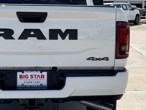 New 2026 RAM 2500 Tradesman AWD/4WD image 10