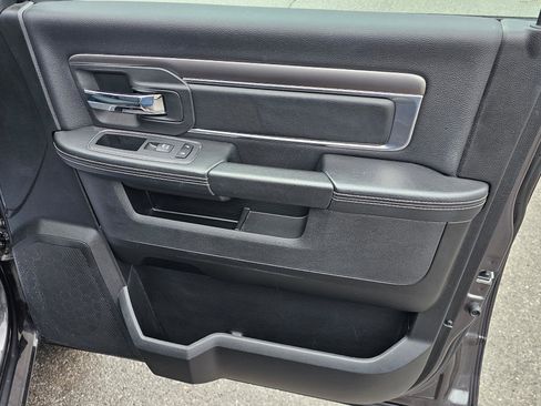 Used 2022 RAM 1500 Classic Warlock w/ Electronics Group image 8