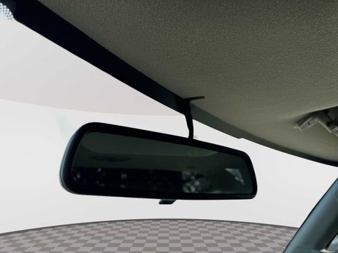 Certified 2022 GMC Savana 2500 w/ Driver Convenience Package image 31