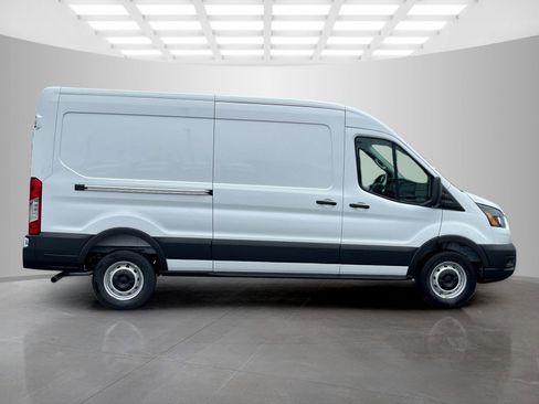 New 2025 Ford Transit 250 148 Medium Roof image 3