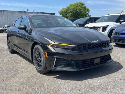 New 2026 Kia K5 LXS FWD image 1