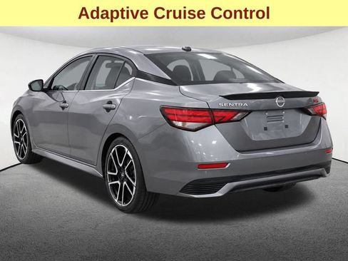 Used 2024 Nissan Sentra SR FWD image 8