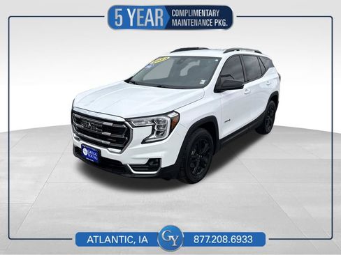 Used 2023 GMC Terrain AT4 AWD/4WD image 1